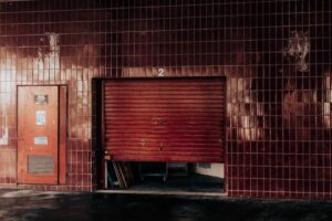 Why Sealing Garage Door All-weather Affair - 2022-07-29-15185-large-pexels-mathias-reding-7108765 (1)