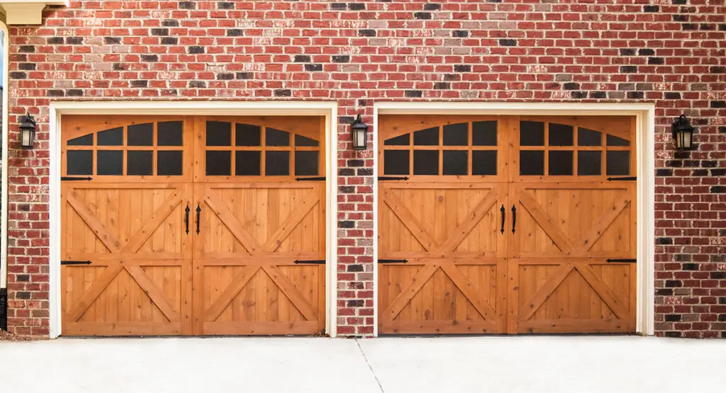 Overlay Carriage House - Overlay Carriage House
